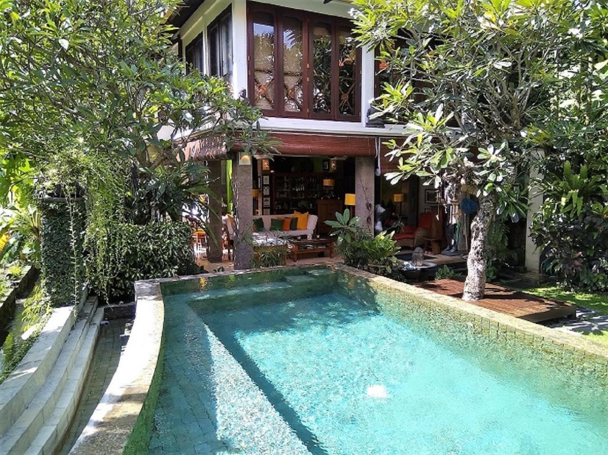 Umah Watu Villas Seminyak Exterior foto